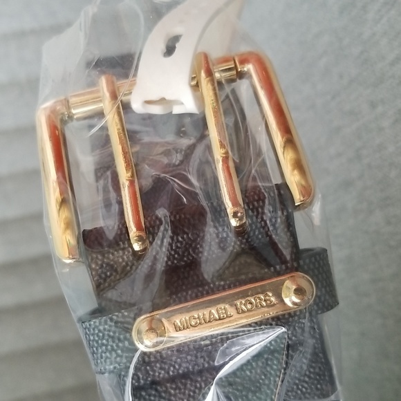 Michael Kors Logo Belt, NWT -- Small - Picture 5 of 11